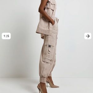 RIVER ISLAND BEIGE TAPERED CARGO TROUSERS, SIZE 38, UK 12
